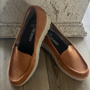 Women's Tan Loafers